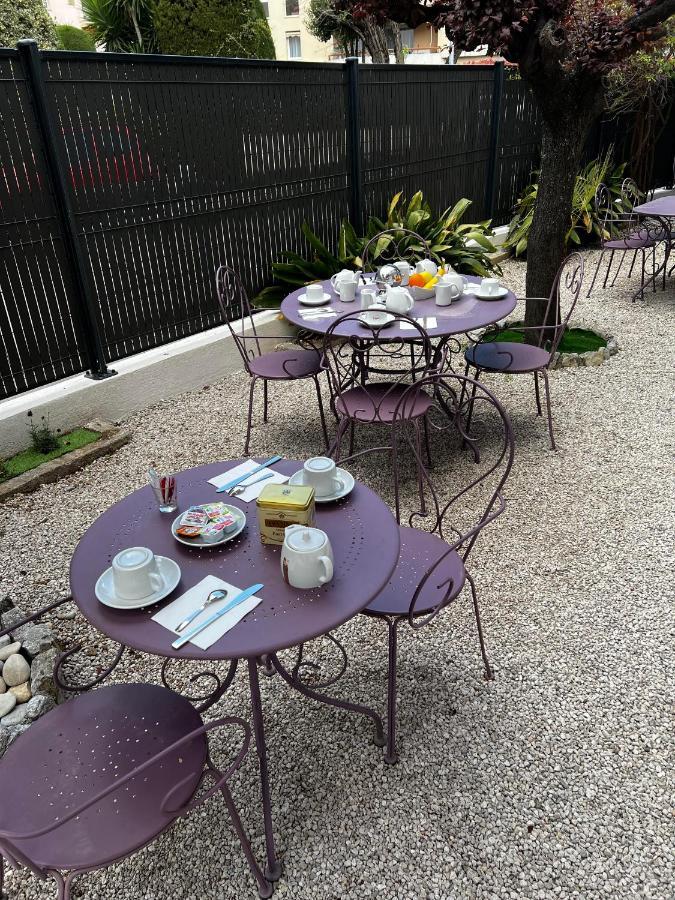 Hotel Bleu Riviera Cagnes-sur-Mer Exterior photo