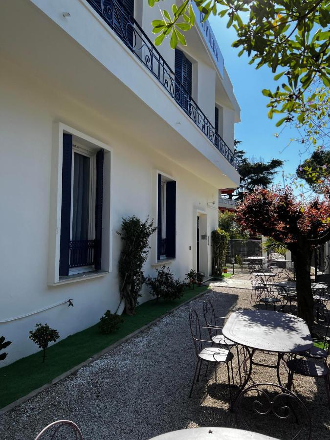 Hotel Bleu Riviera Cagnes-sur-Mer Exterior photo