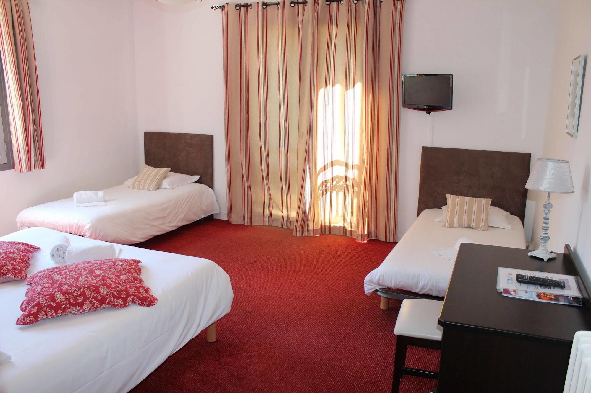 Hotel Bleu Riviera Cagnes-sur-Mer Exterior photo