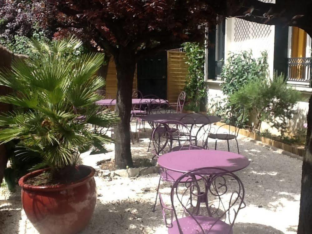 Hotel Bleu Riviera Cagnes-sur-Mer Exterior photo
