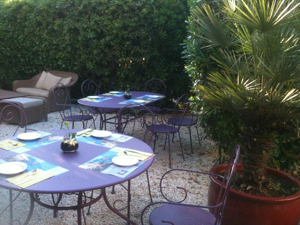 Hotel Bleu Riviera Cagnes-sur-Mer Exterior photo